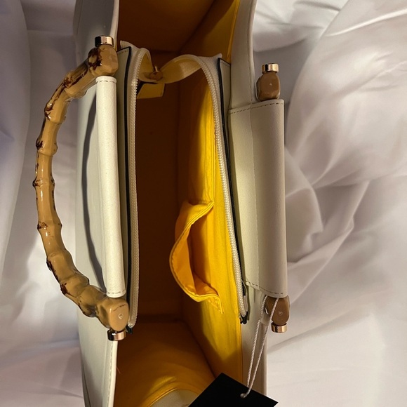 White and Yellow Floral Tote - Picture 4 of 5